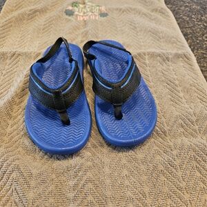 wonder nation Blue and Black Kids Flip Flop Sandals